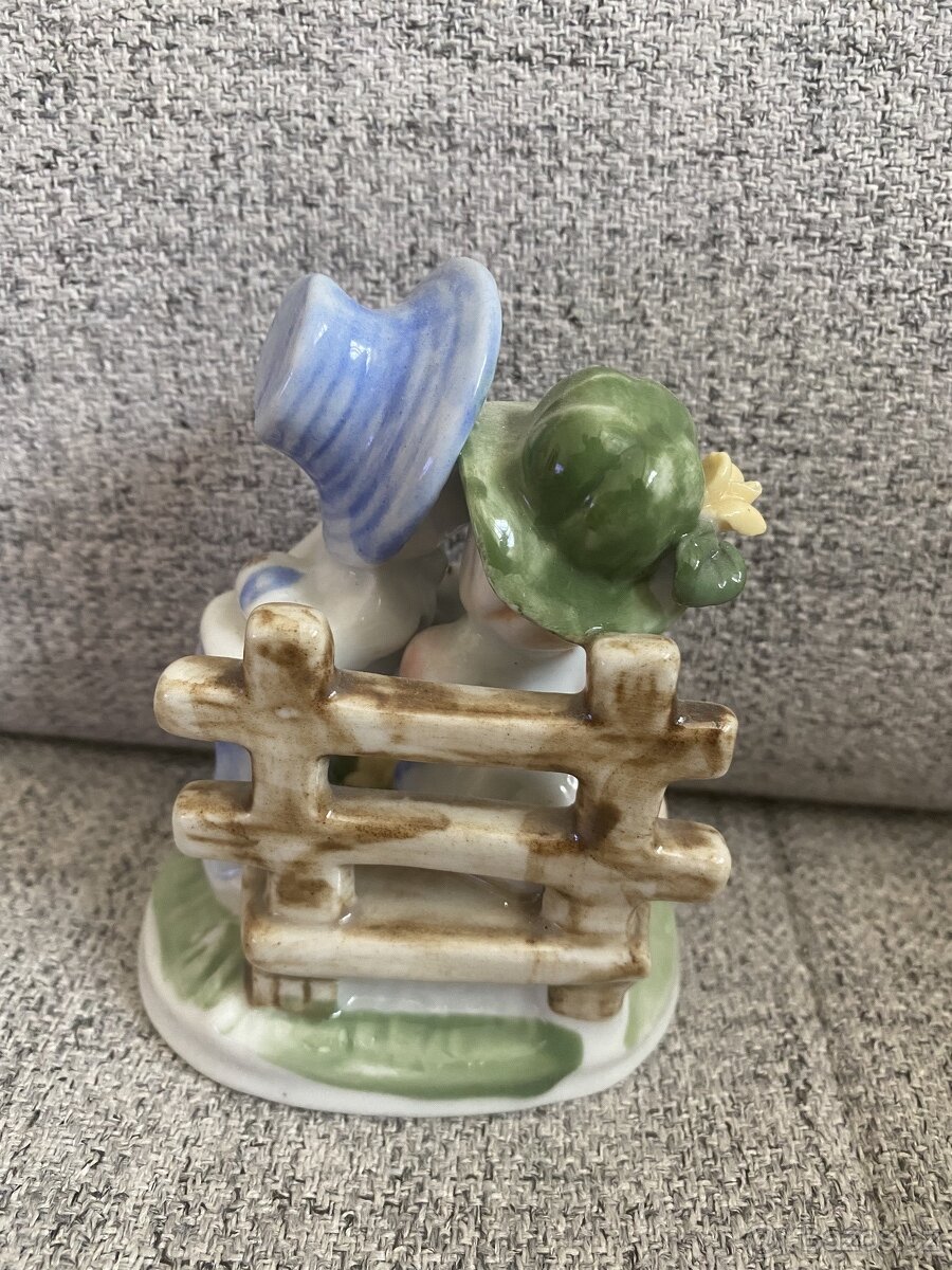 Porcelánová soška - 2