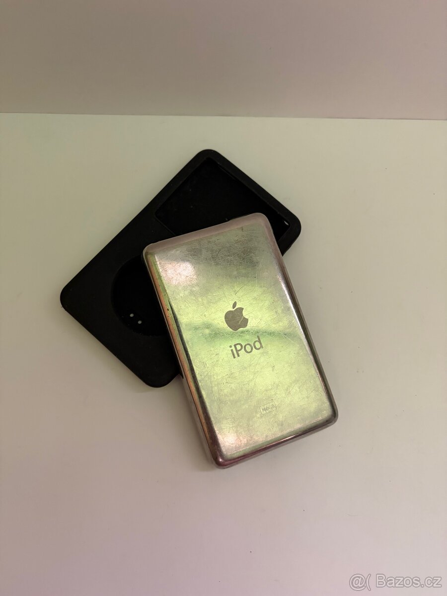 iPod Classic 7 generace 160GB + bonus - 2