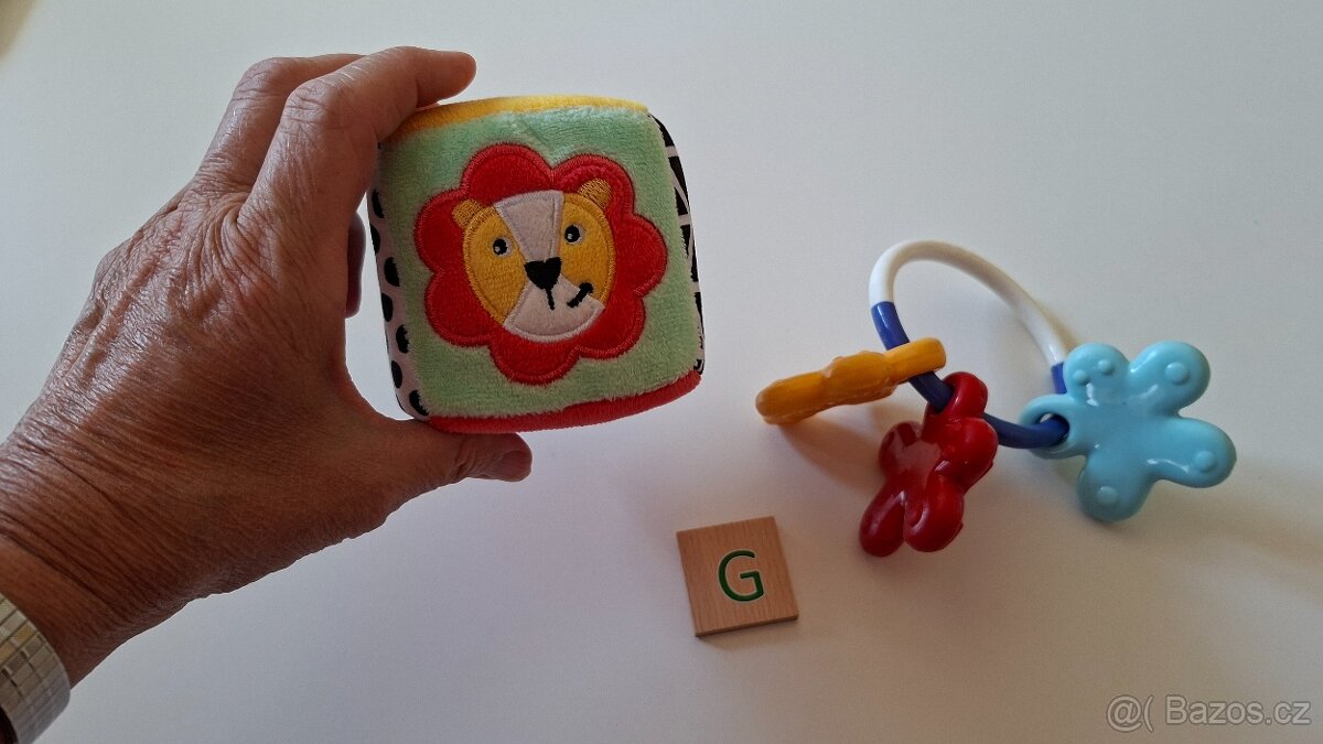 G - set kostka, žužlátko - 2