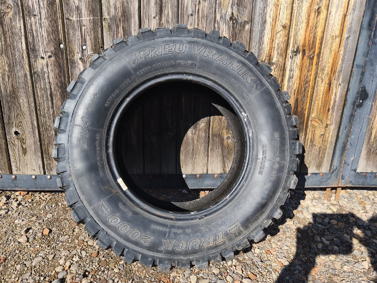 Pneu vraník 235/70R16 Truck 2000 - 2