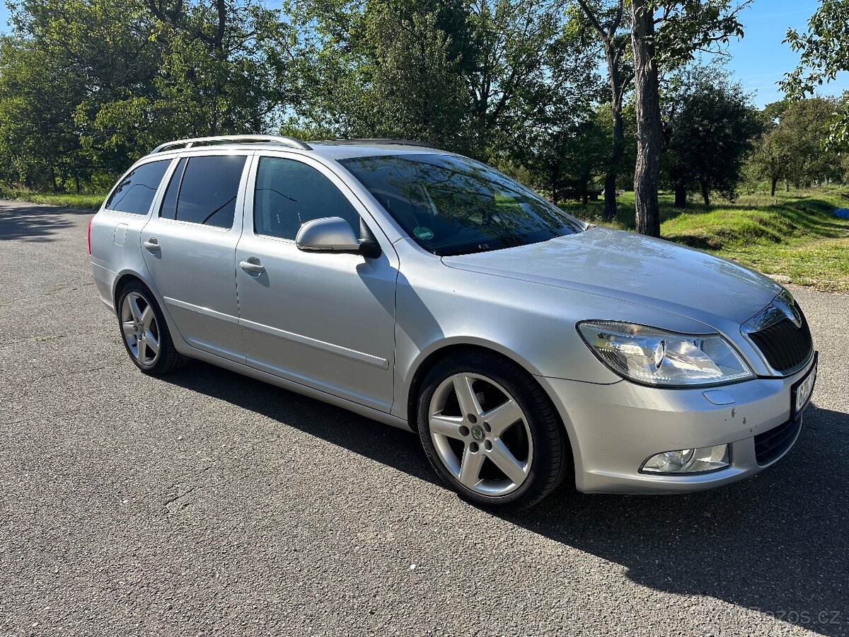 Škoda Octavia 2 - 2