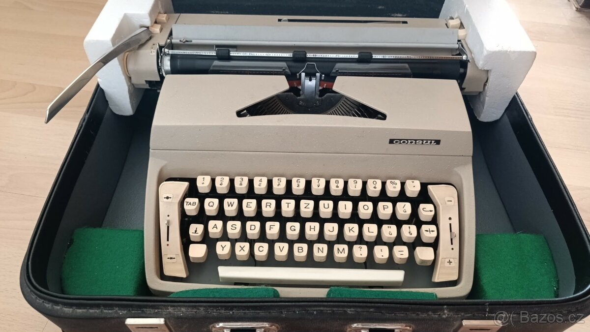 Consul psací stroj - 2