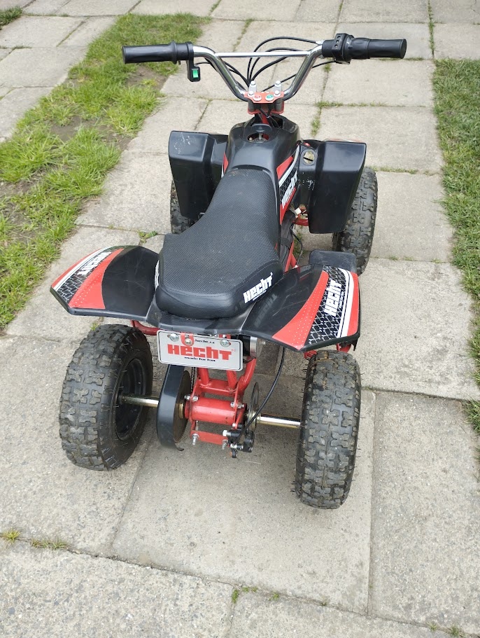 Prodám dětskou elektrickou čtyřkolku HECHT