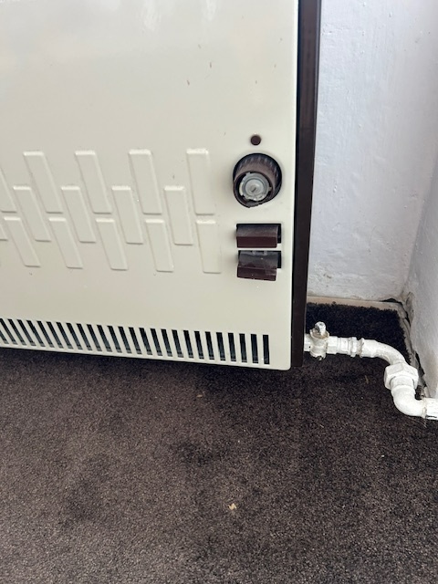 plynova topidla s odtahem spalin přes zeď - 2