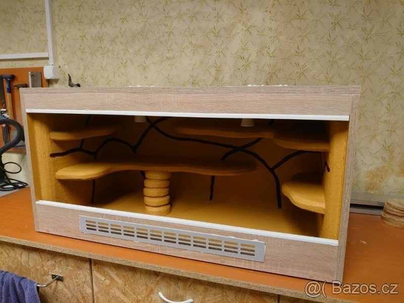 Luxusní nové terarium 100x50x50cm lamino - 2