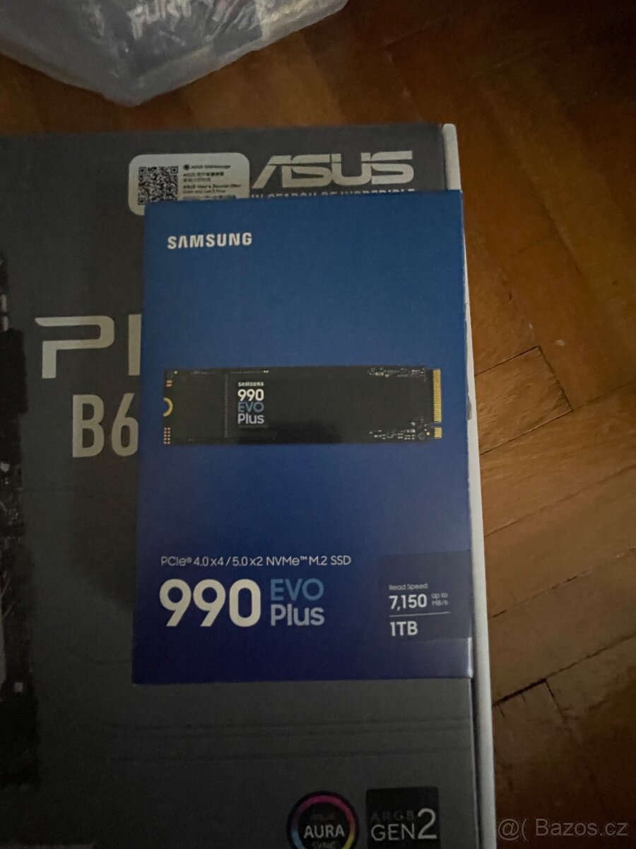 Zdravím rád bych zde prodal nepoužité SSD - 2