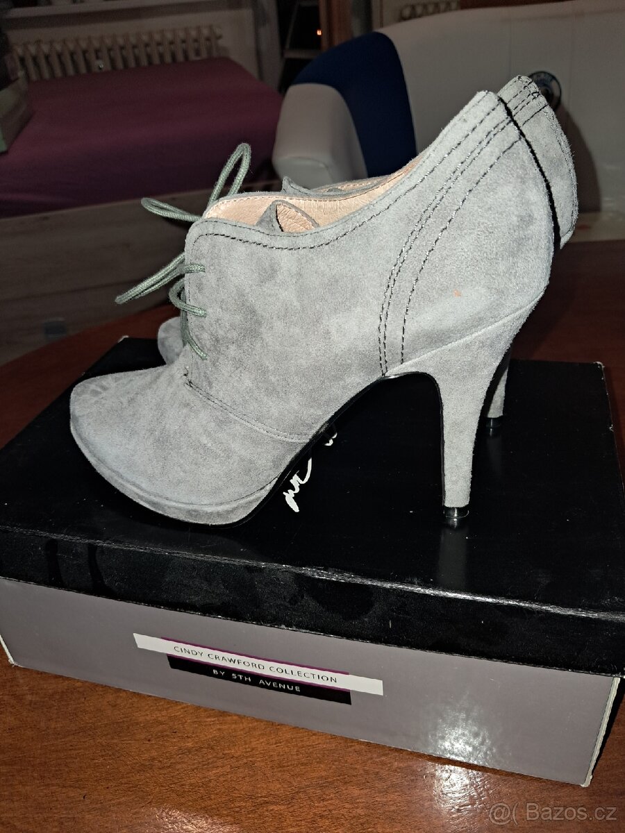 Kožené kotníkové nove boty vel 37 - 2