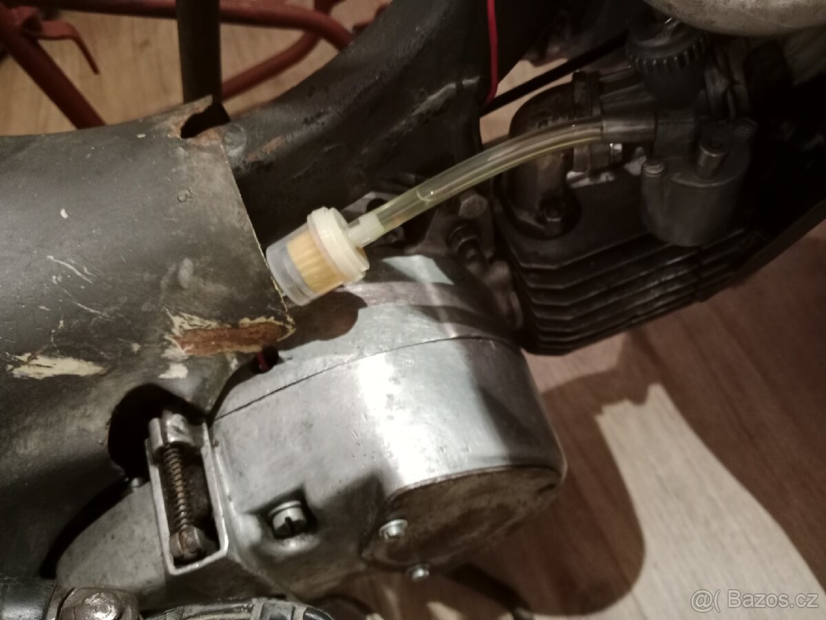 Motor bez výr. čísla. Pionýr - 2