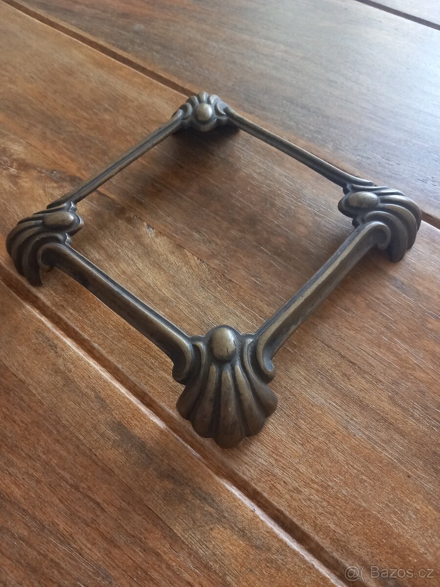 Velmi starý rámeček - 2