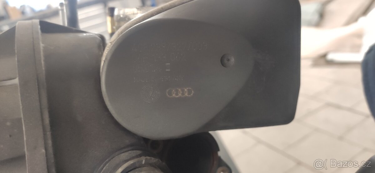 Škrtící klapka ŠKODA OCTAVIA II 2.0FSI - 2