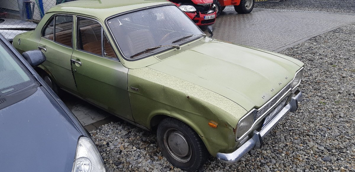 Ford ESCORT - 2