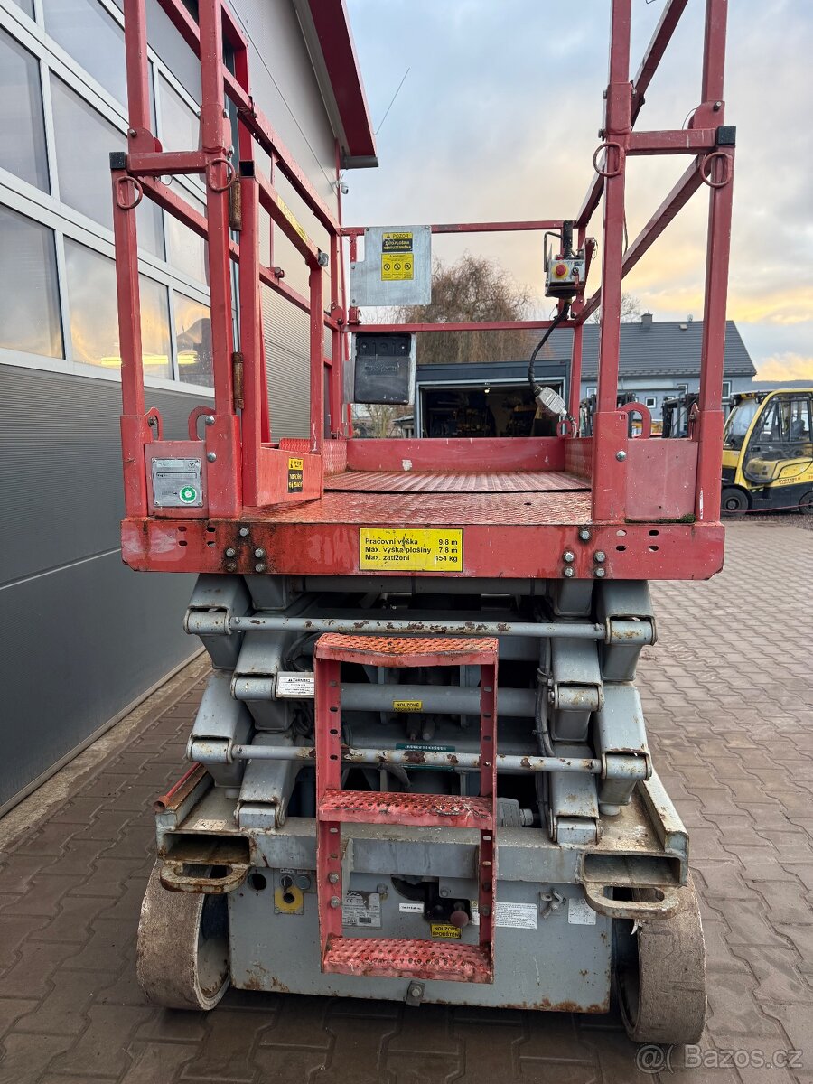 Nůžková plošina SkyJack 4626 - 2