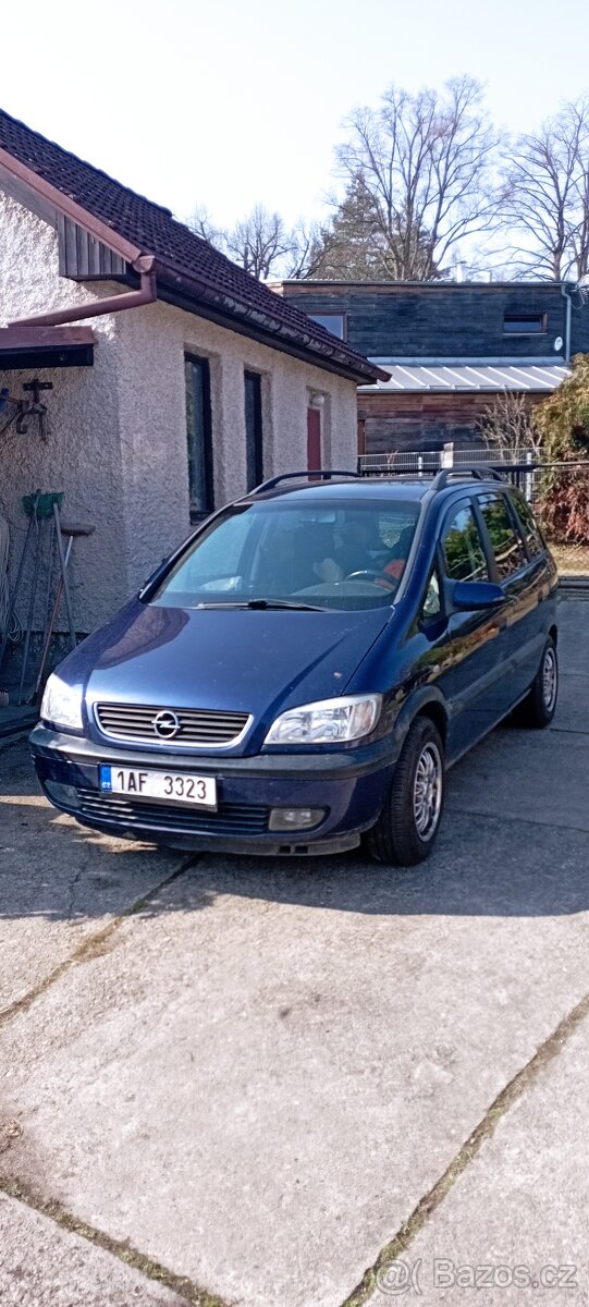 Opel Zafira - 2