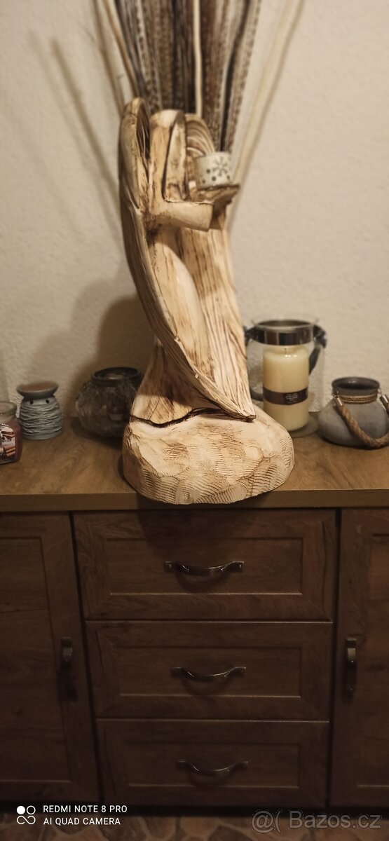 Dekorace svícen anděl motorovou pilou - 2