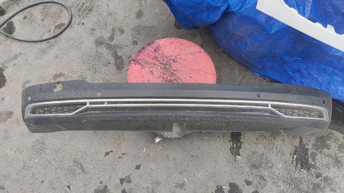 Hyundai i30 difuzér zadni - 2