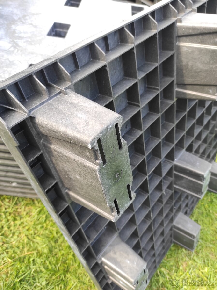 Plastové palety - 2