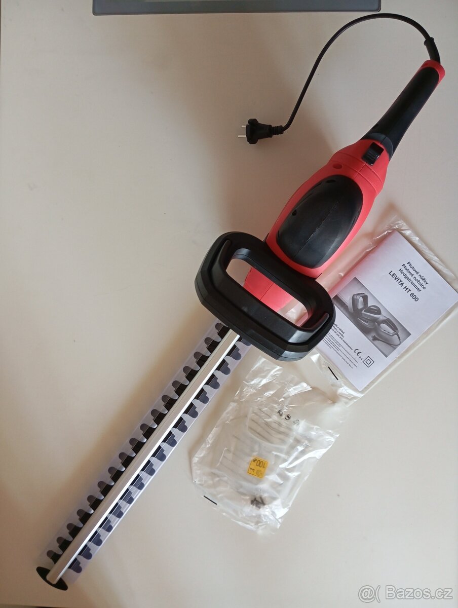 Plotové nůžky Levita HT 600 - 2