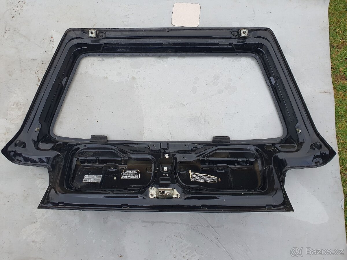 Zadní víko Fiat Uno - 2