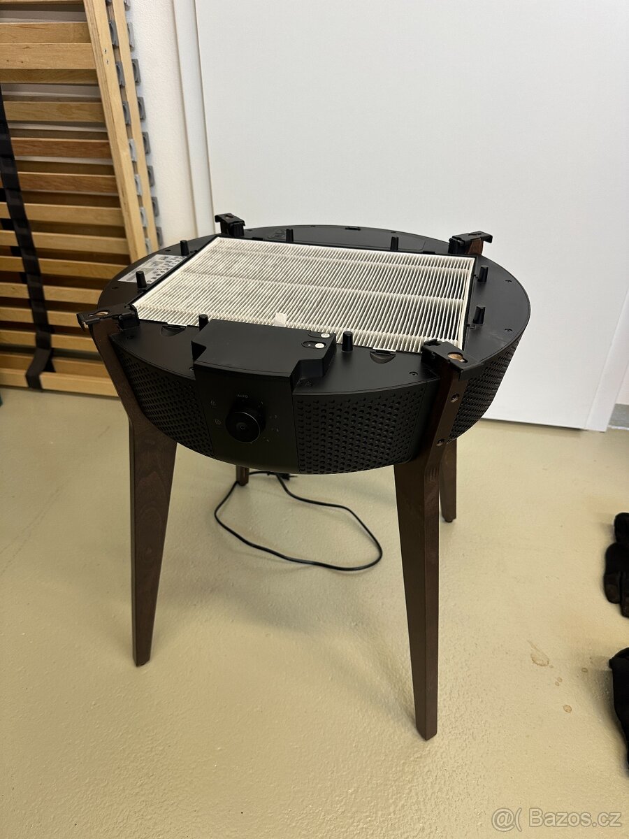 Ikea STARKVIND stolek s čističkou vzduchu - 2