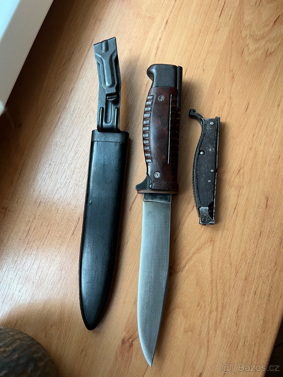 Vzácný originál bodák SG42 - 2