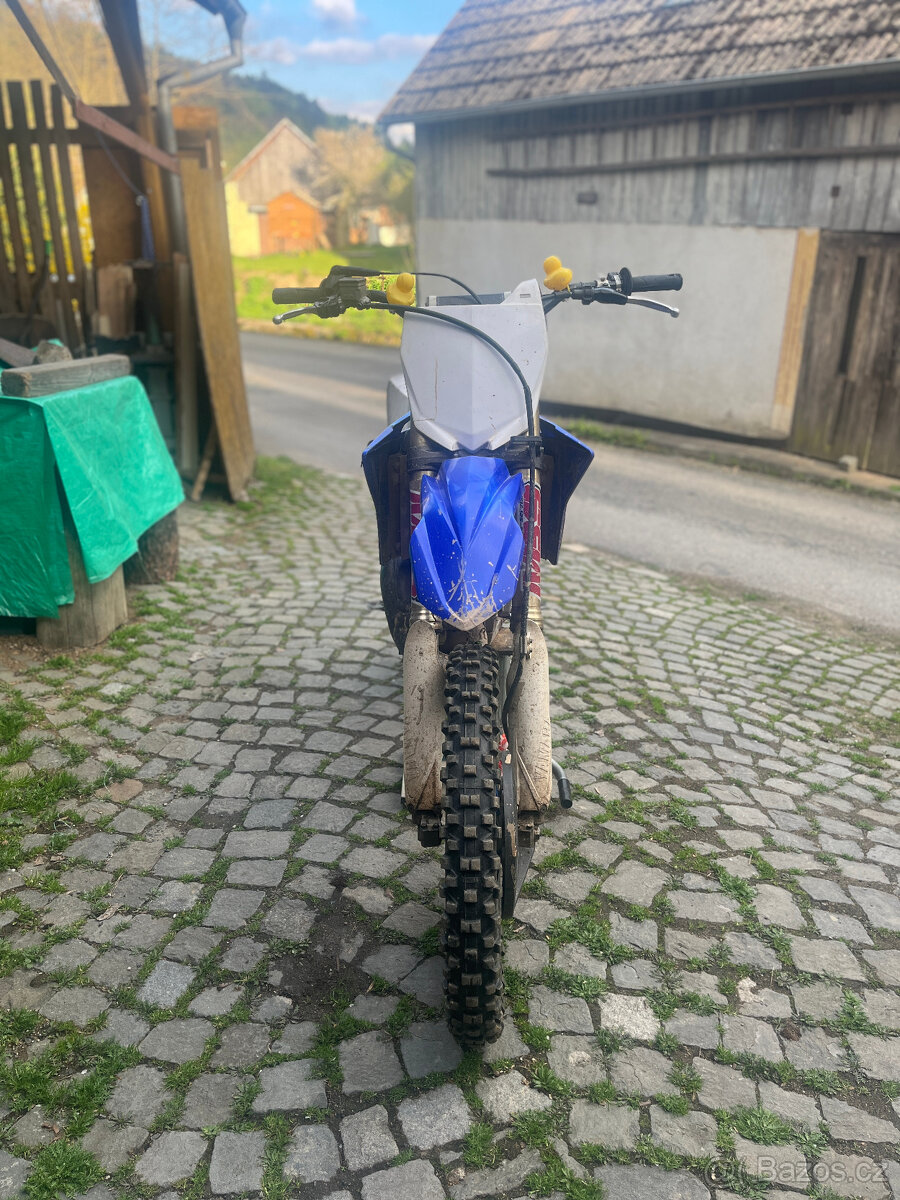 Yamaha YZ 125