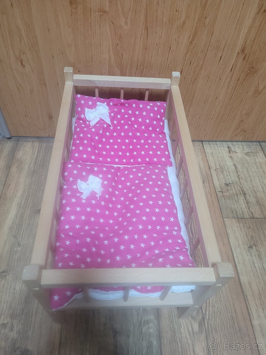 Nádherná postýlka pro panenku - 2