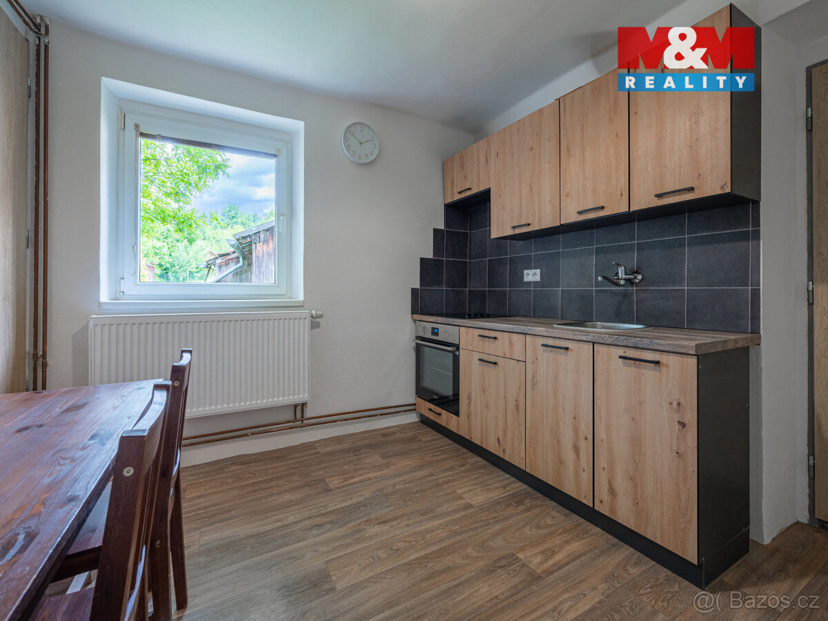 Prodej rodinného domu, 140 m², Chabeřice - 2