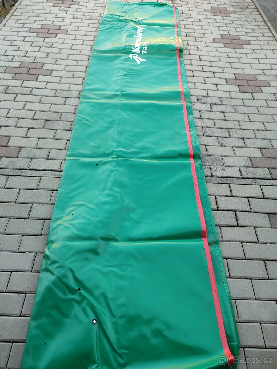 Krycí plachta -Kverneland Taarup 2840 M - 2