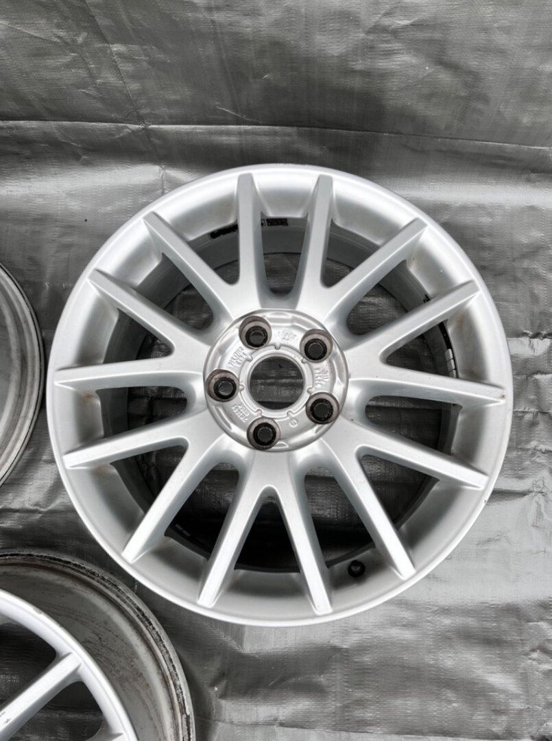 3ks. originál Volkswagen Sharan - - 2