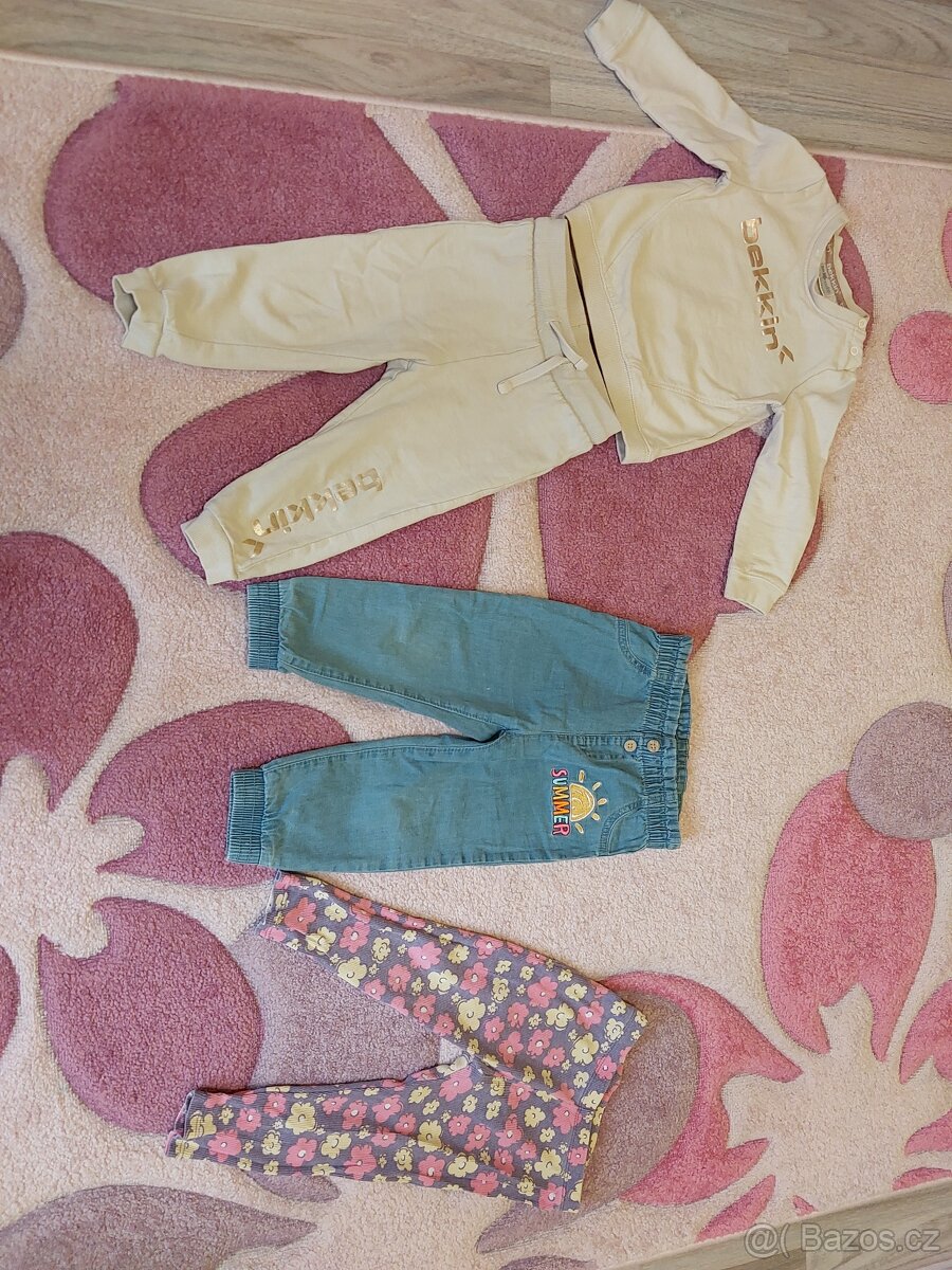 Oblečení na holčičku - 2