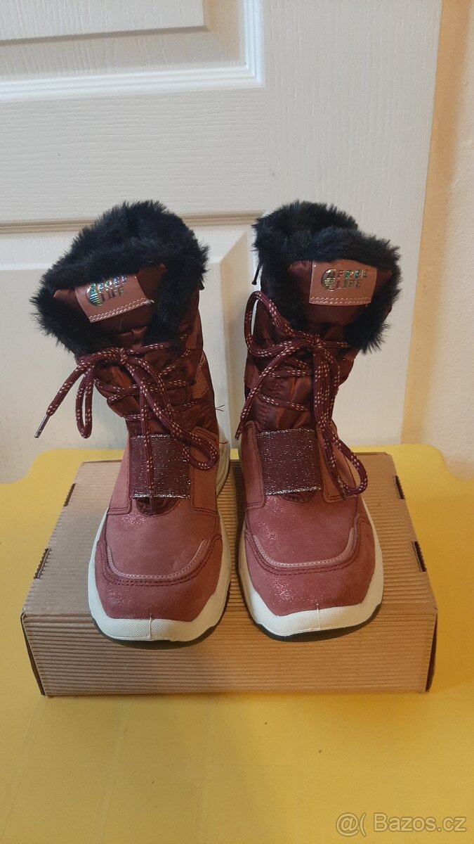 Nové dětské zimní boty Baťa vel. 33 - 2