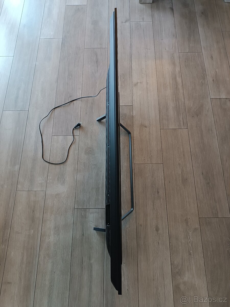 HiSense 4K televize 50U7QF - 2