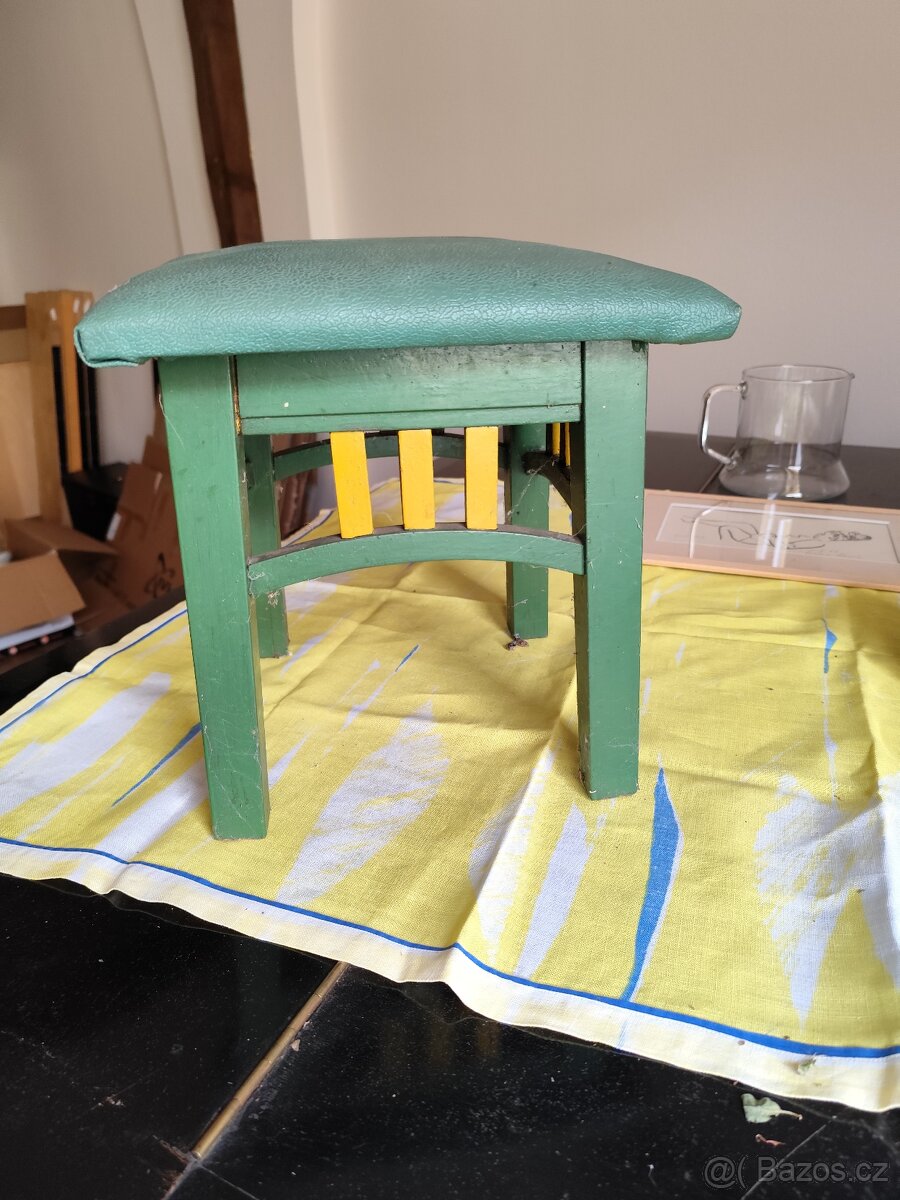 Stará stolička - 2