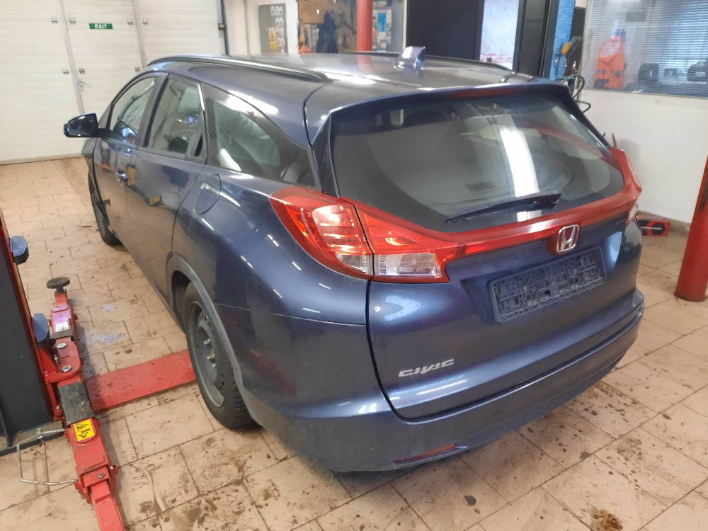 Náhradí díly Honda Civic Tourer 2015 1.6 - 2