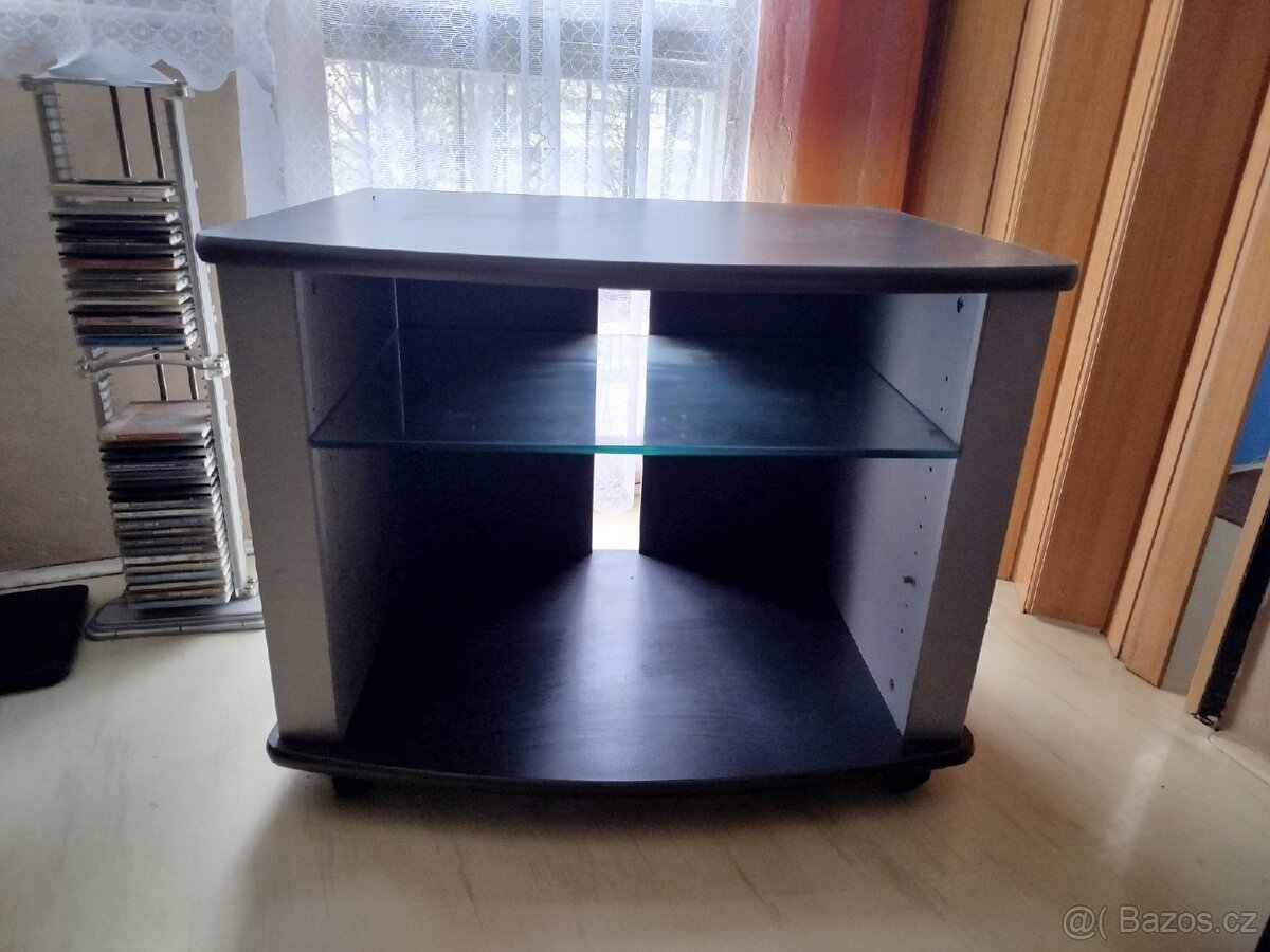 tv stolek - 2