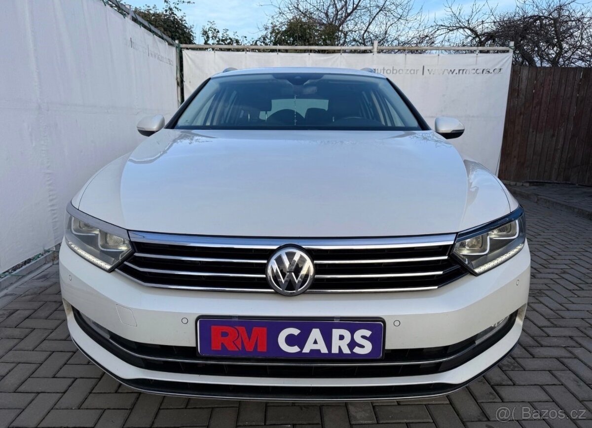 Volkswagen Passat - 2