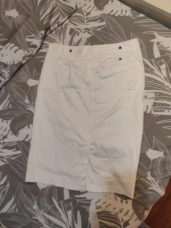 Bílá sukně vel.42 Tommy Hilfiger - 2