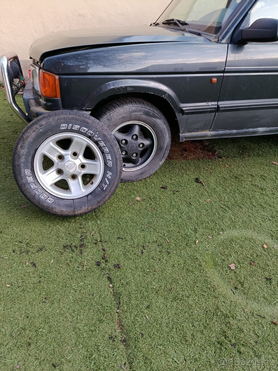 Land Rover Discovery 2,5 tdi - 2