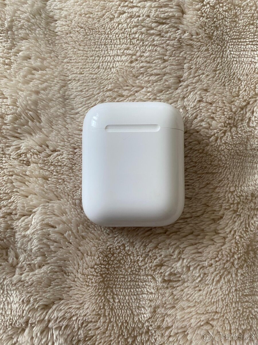 Apple AirPods 2. generace - 2
