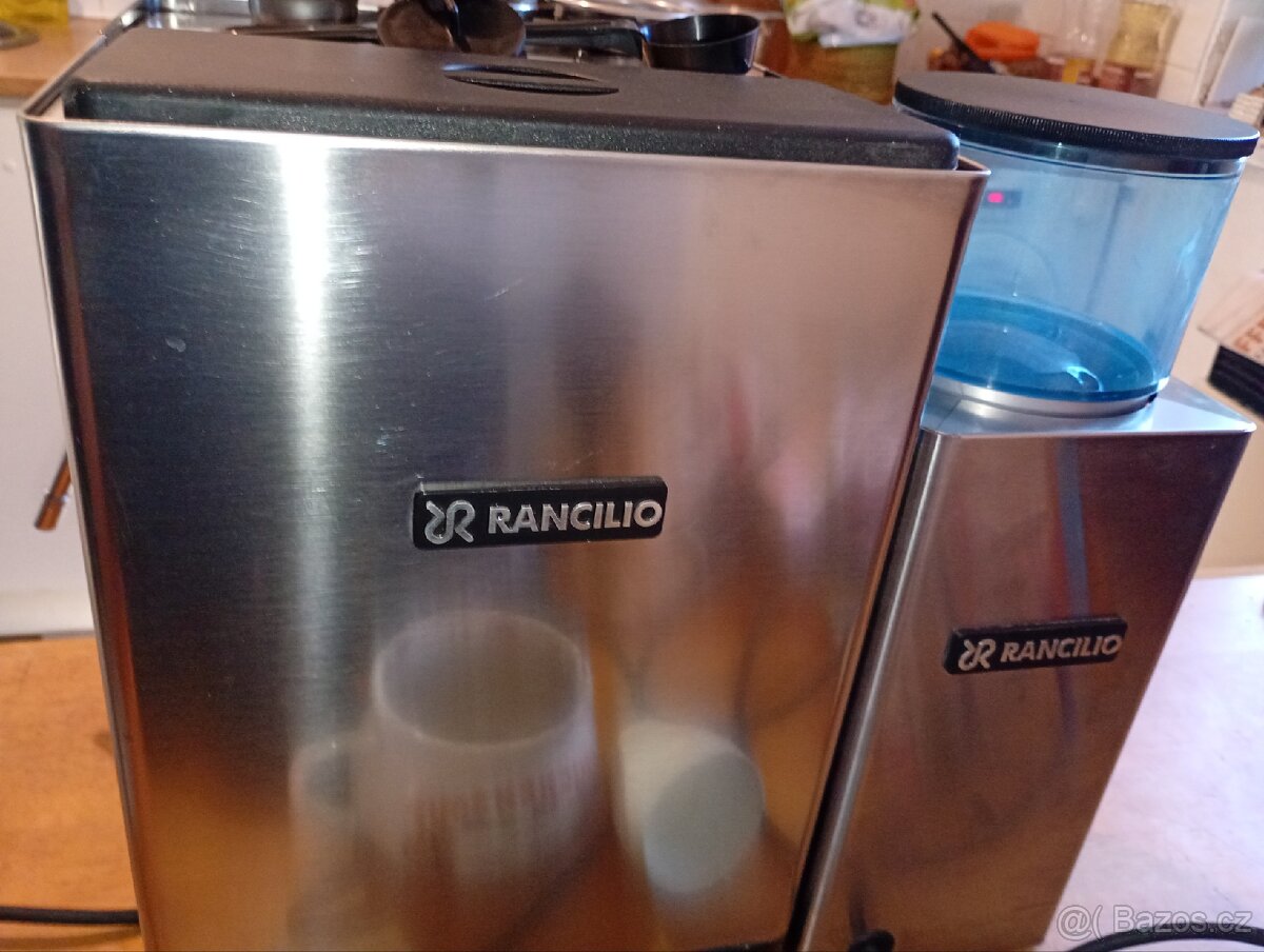 Kávovar pákový - 2