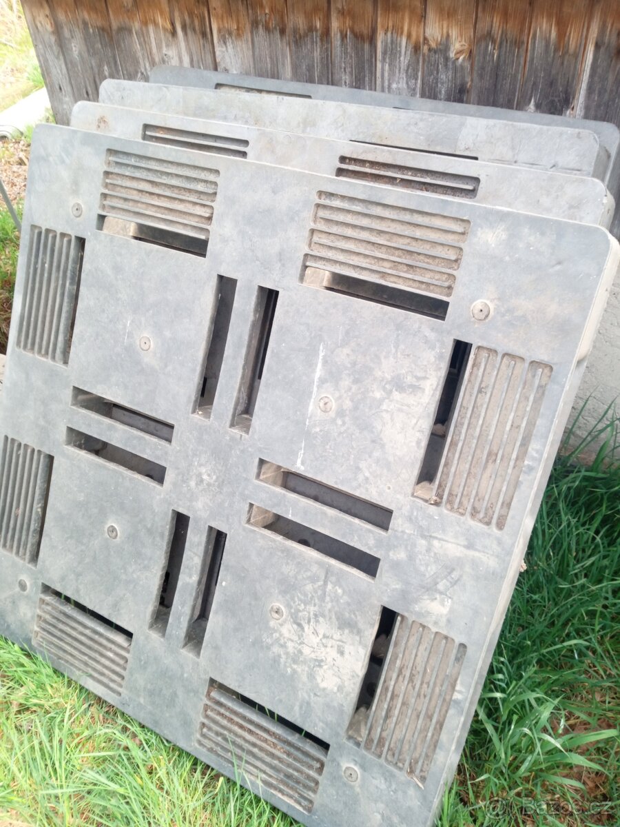 Plastové palety - 2