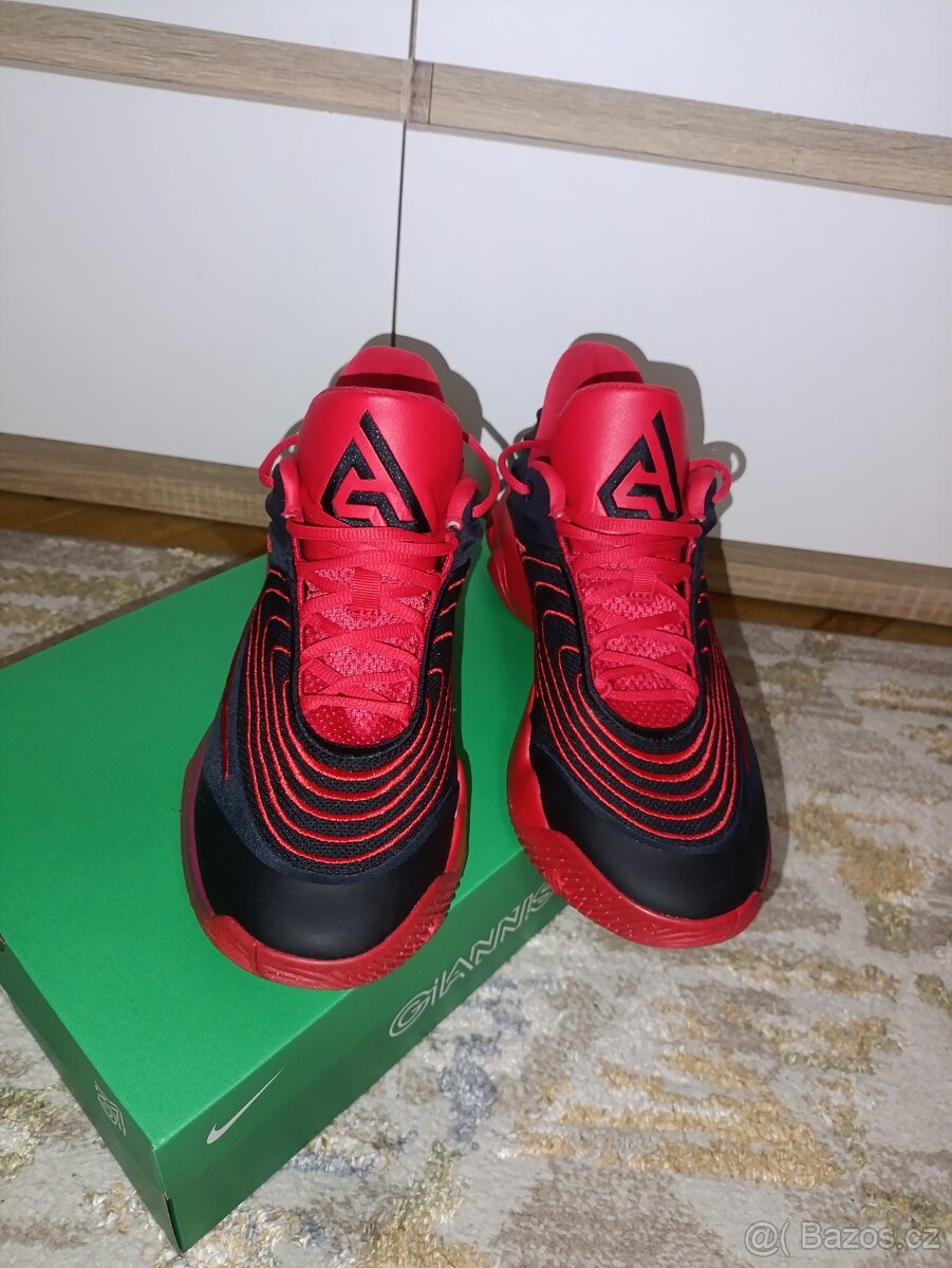 NIKE GIANNIS IMMORTALITY 4 - 2