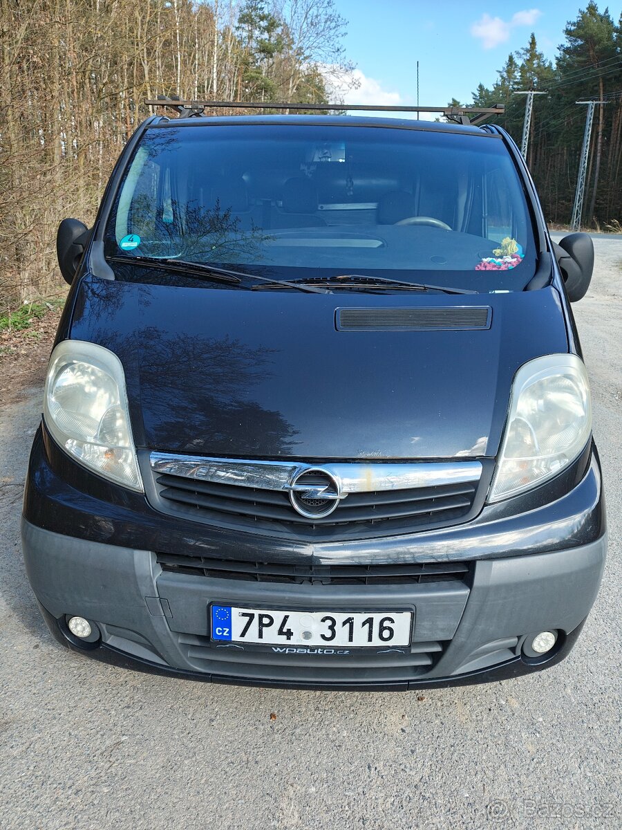 Opel Vivaro 2,0CDTI, rok 2008 - 2