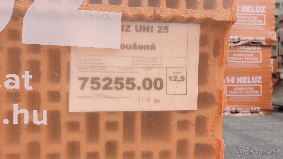 Cihla HELUZ UNI 25 broušená - 2