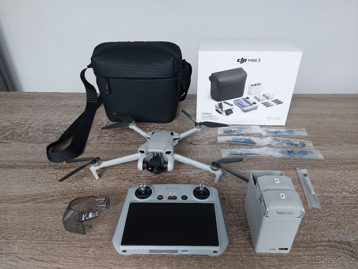 DJI Mini 3 Fly More Combo (DJI RC) - 2