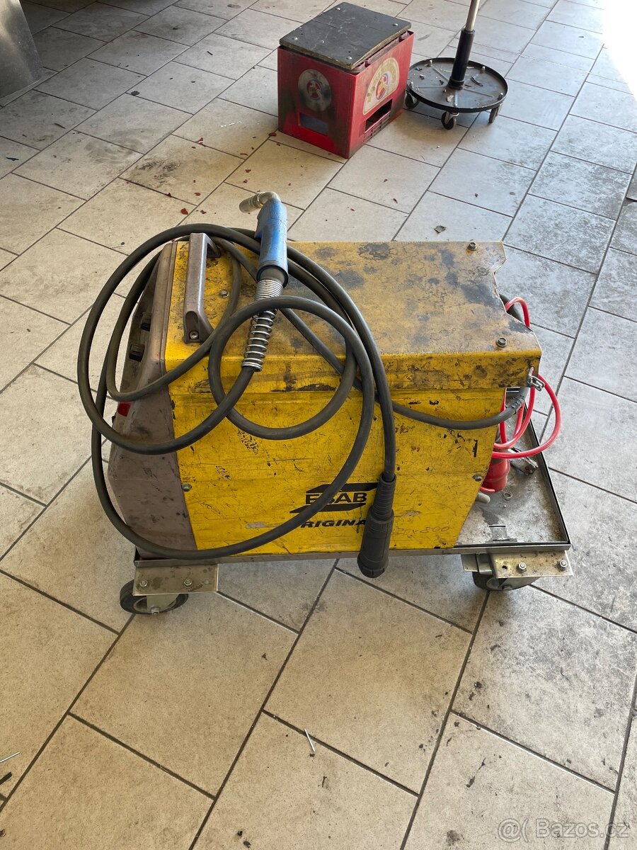 Svářečka co2 Esaab - 2