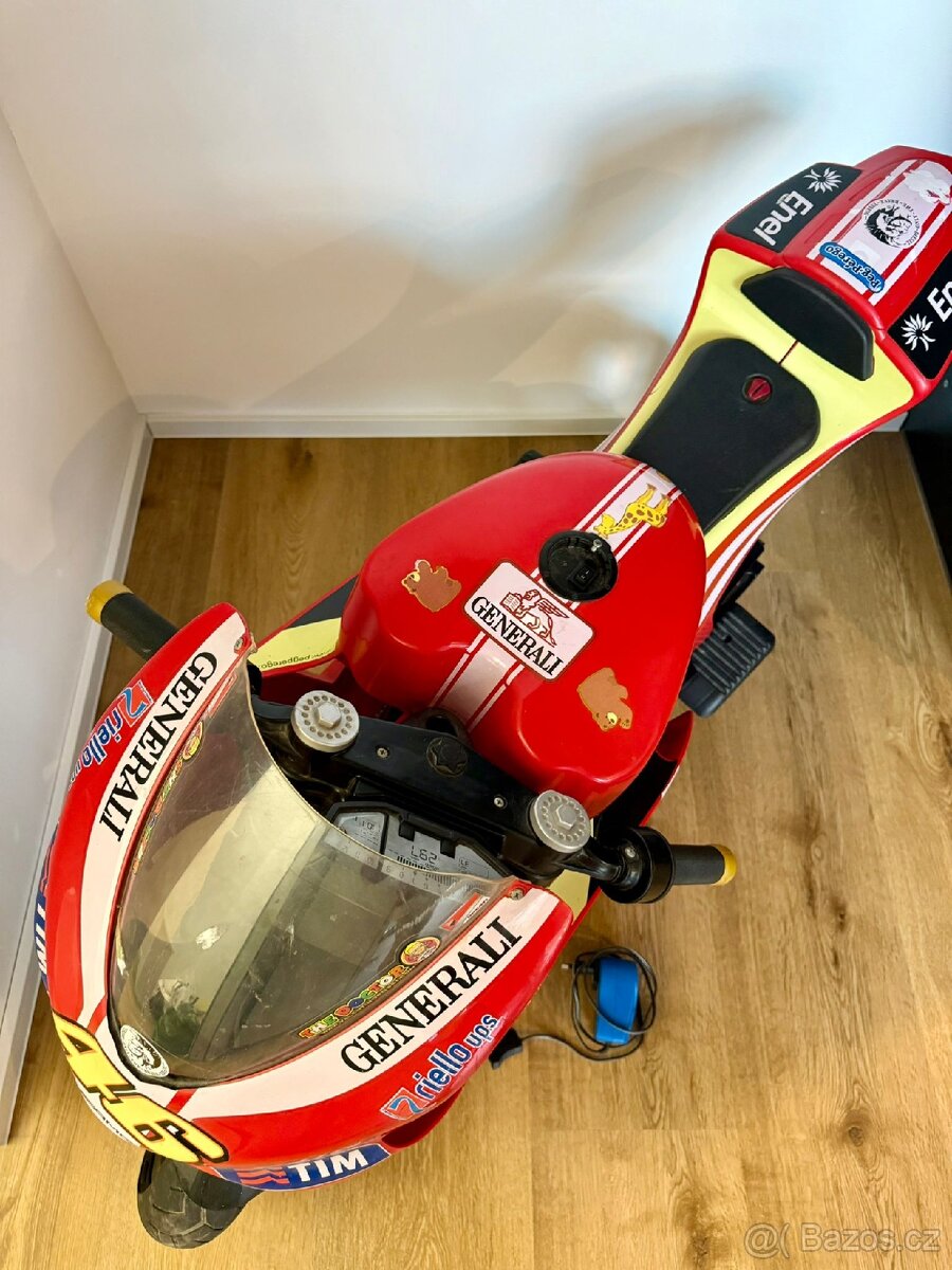 Rezervace PEG PEREGO VALENTINO GP DUCATI ROSSI 2011 - 2