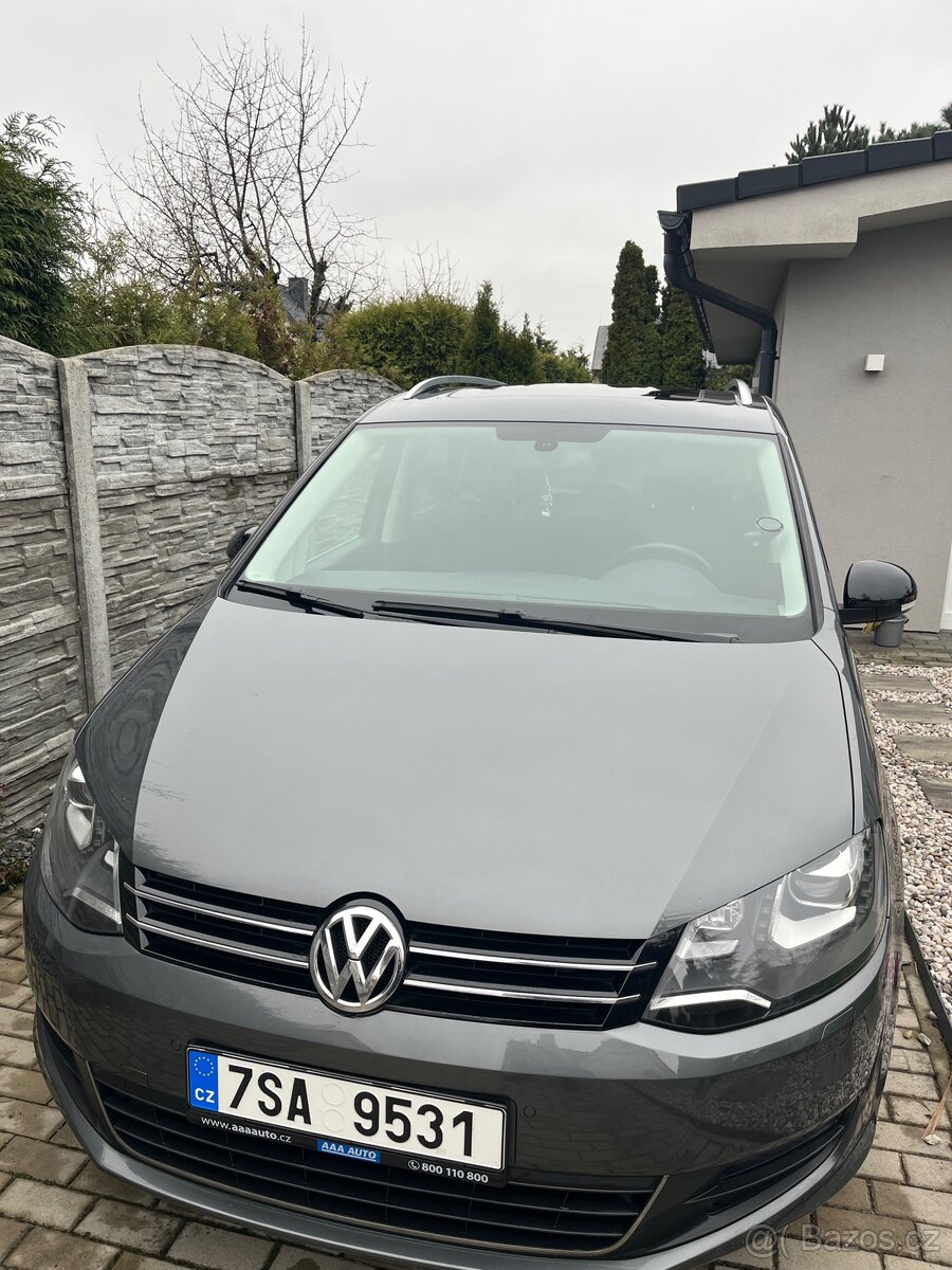 Volkswagen Sharan 2,0TDI top stav - 2