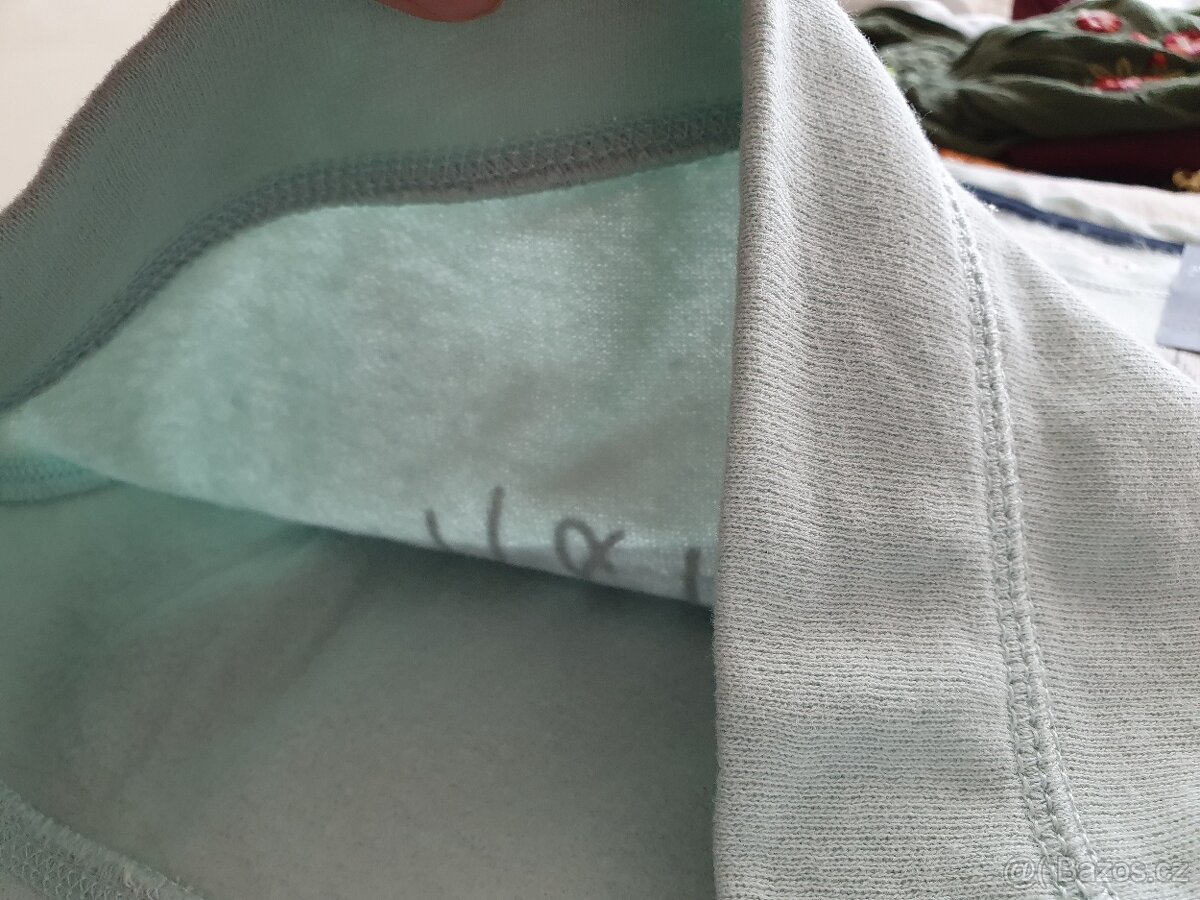 Mikina nová 116 - 2