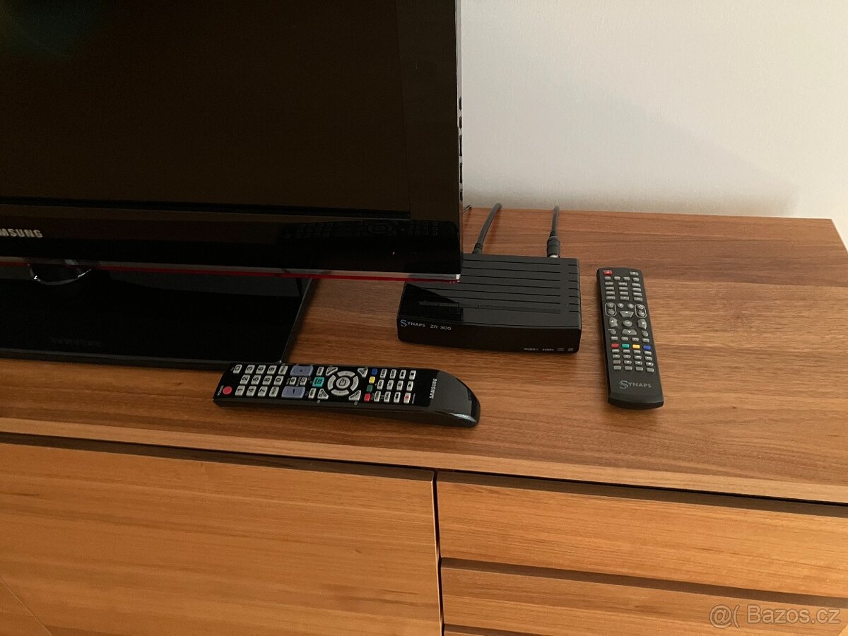 Televize SAMSUNG úhlopříčka 37" - 2